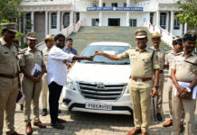 ಕಳ್ಳತನವಾದ ಕಾರು ಮತ್ತೇ ಒಡೆಯನಿಗೆ ತಲುಪಿಸಿದ ಕಲಬುರಗಿ ಜಿಲ್ಲಾ ಪೋಲಿಸರು